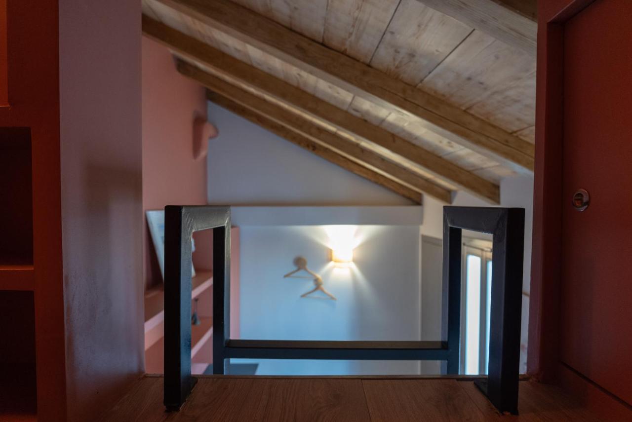 Villa Hermes In Anafiotika Athens ! Bagian luar foto