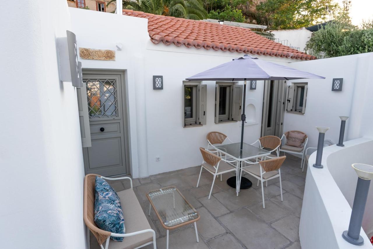 Villa Hermes In Anafiotika Athens ! Bagian luar foto