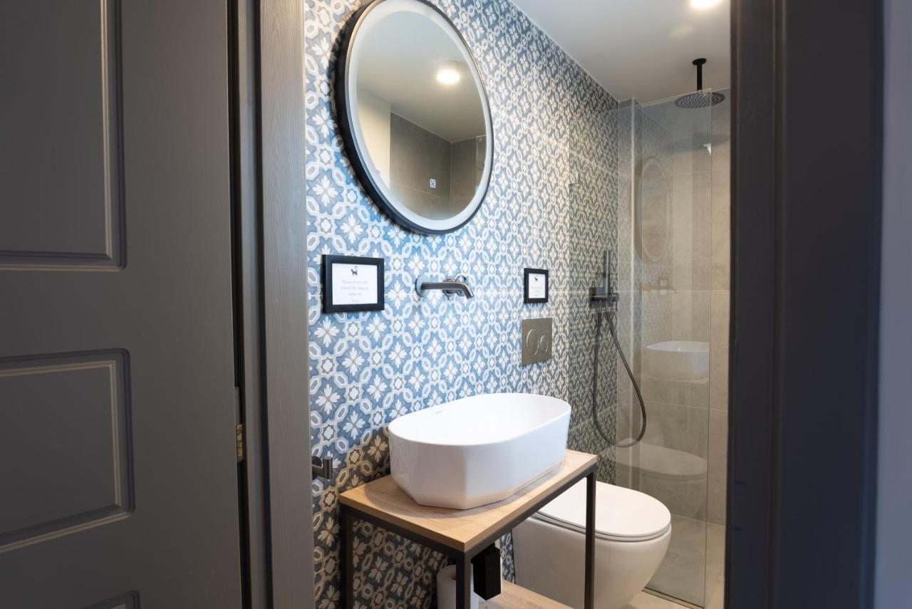 Villa Hermes In Anafiotika Athens ! Bagian luar foto