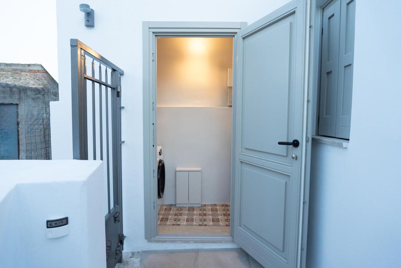 Villa Hermes In Anafiotika Athens ! Bagian luar foto