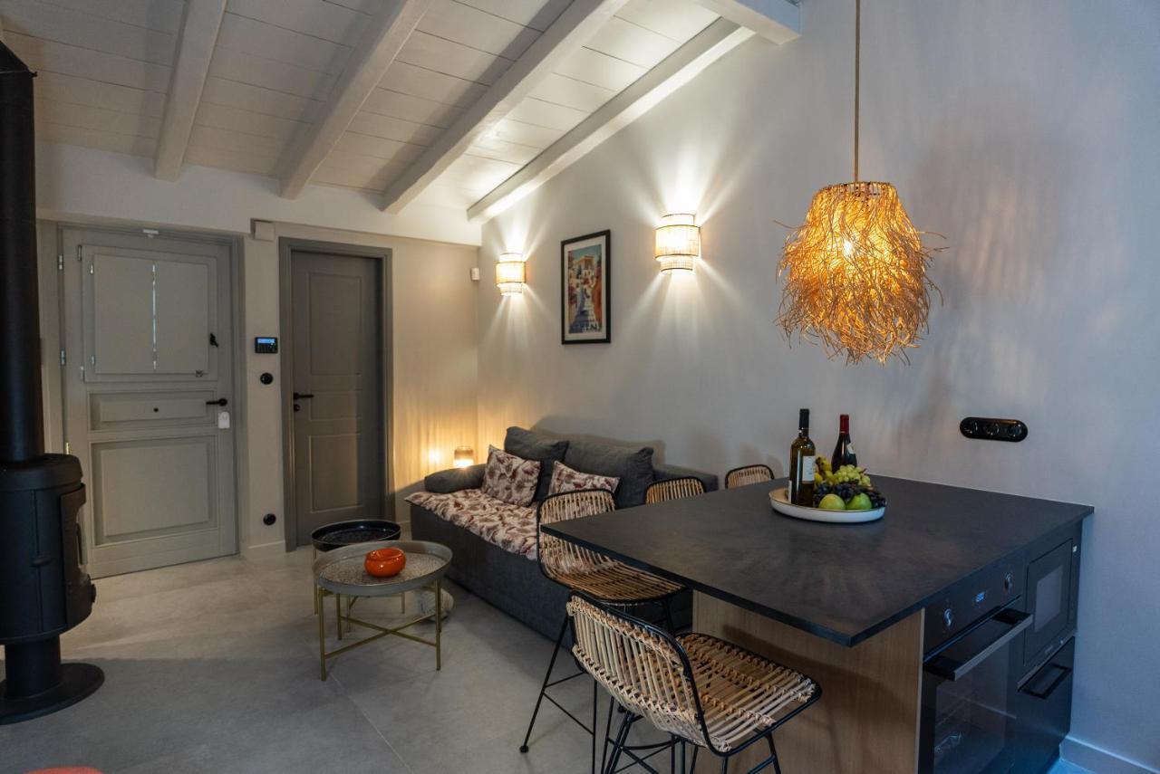Villa Hermes In Anafiotika Athens ! Bagian luar foto