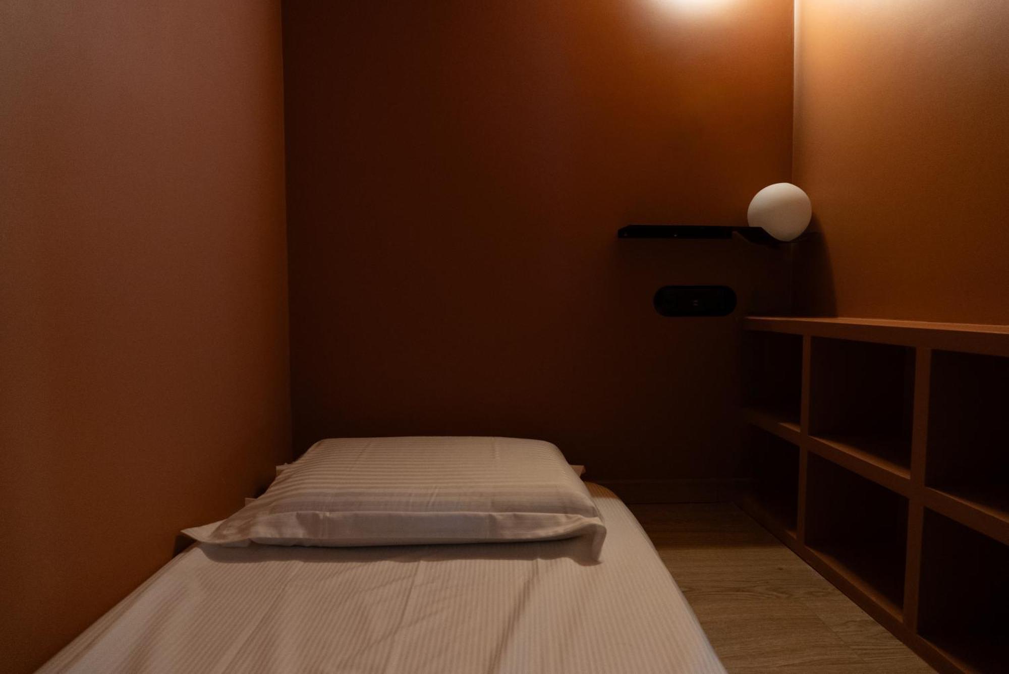 Villa Hermes In Anafiotika Athens ! Bagian luar foto